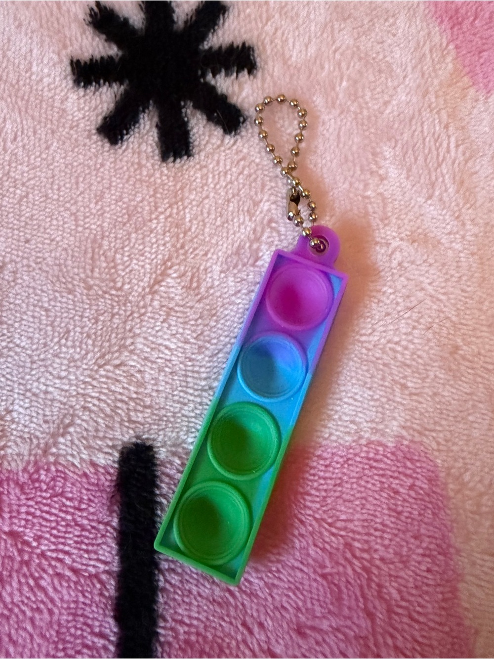 Rainbow Gradient Mini Pop-It Keychain - Picture 3 of 3